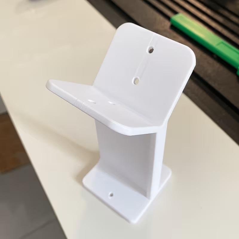 Soporte de montaje en esquina  - Eufy Camera S340 reseña y precio